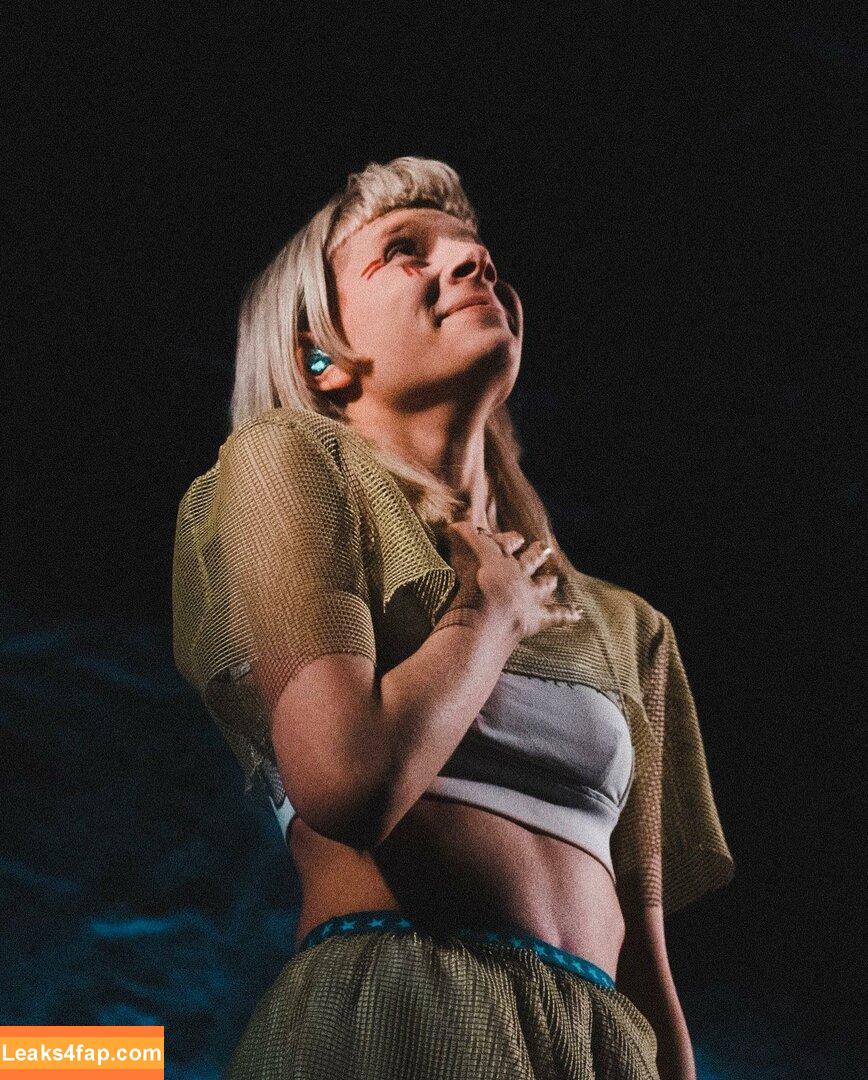 Aurora Aksnes / auroramusic / singer leaked photo photo #0018