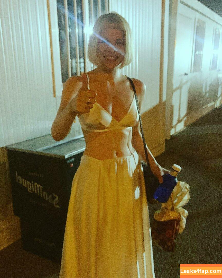 Aurora Aksnes / auroramusic / singer leaked photo photo #0023