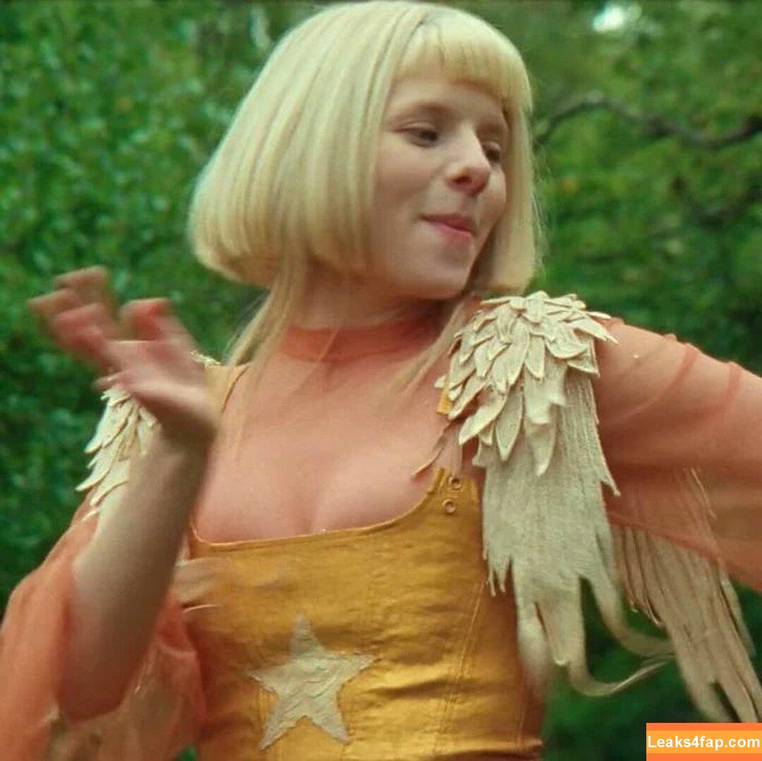 Aurora Aksnes / auroramusic / singer leaked photo photo #0025