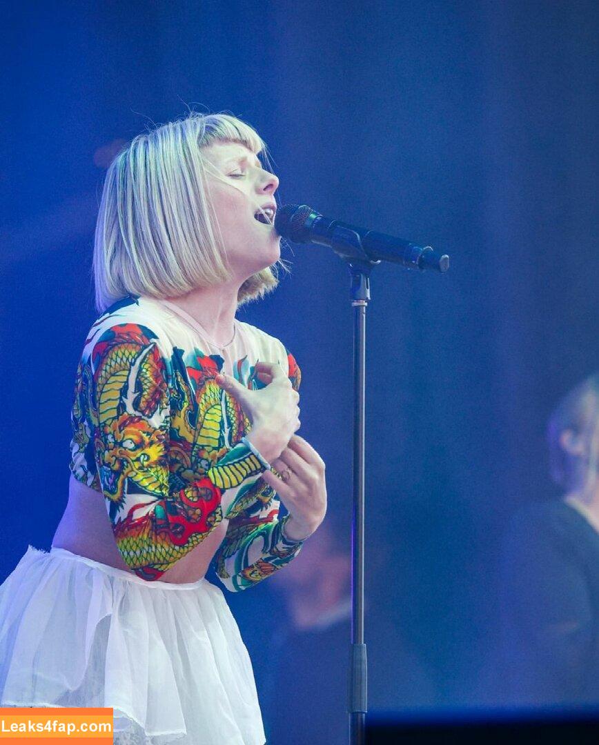 Aurora Aksnes / auroramusic / singer leaked photo photo #0068