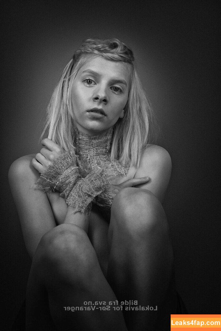 Aurora Aksnes / auroramusic / singer leaked photo photo #0098