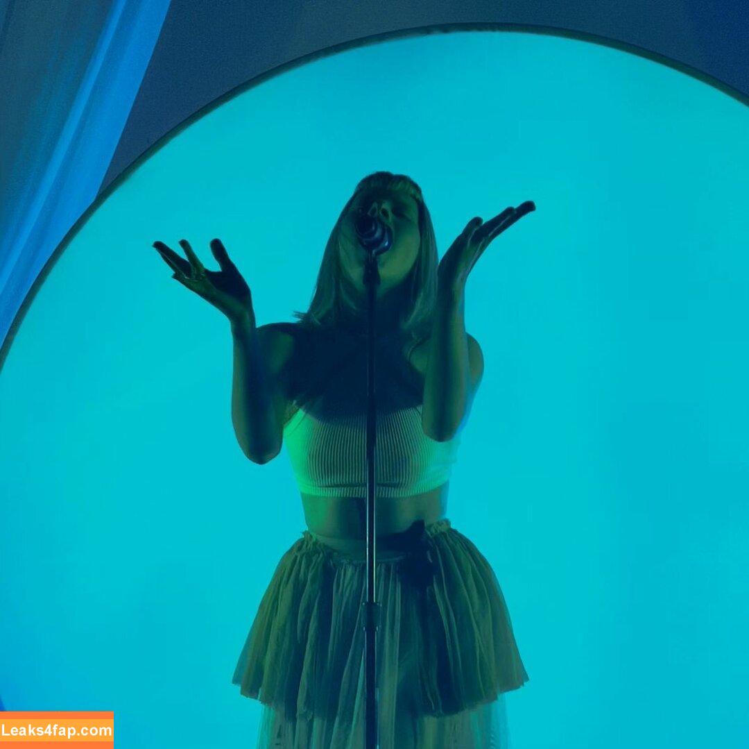 Aurora Aksnes / auroramusic / singer leaked photo photo #0128