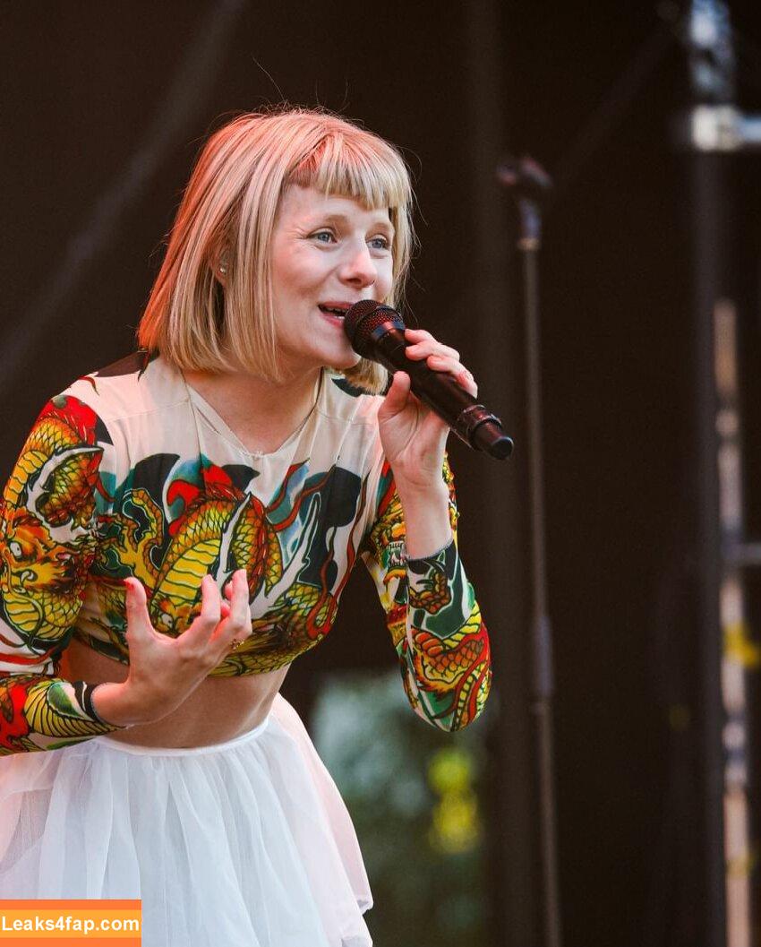 Aurora Aksnes / auroramusic / singer leaked photo photo #0139