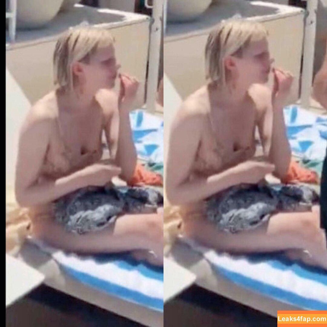 Aurora Aksnes / auroramusic / singer leaked photo photo #0160