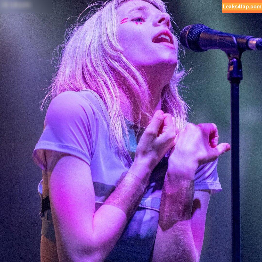 Aurora Aksnes / auroramusic / singer leaked photo photo #0186