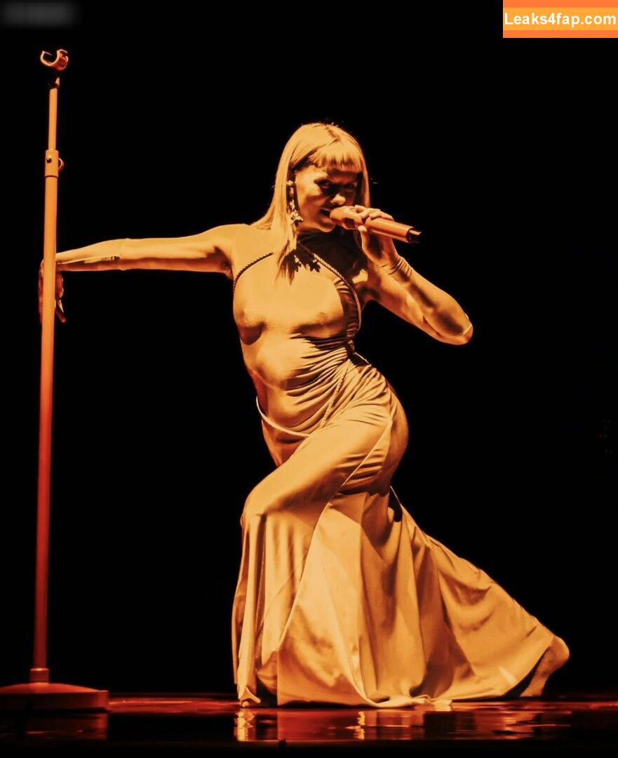 Aurora Aksnes / auroramusic / singer leaked photo photo #0351