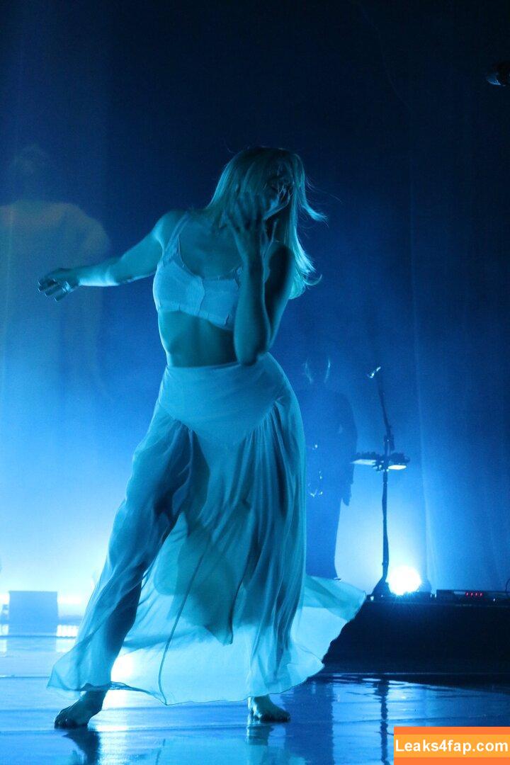 Aurora Aksnes / auroramusic / singer leaked photo photo #0414