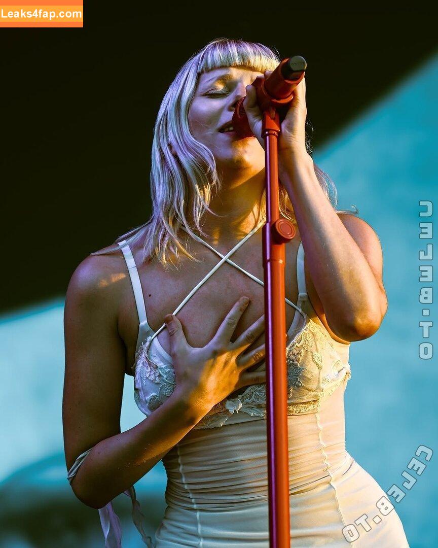 Aurora Aksnes / auroramusic / singer leaked photo photo #0426