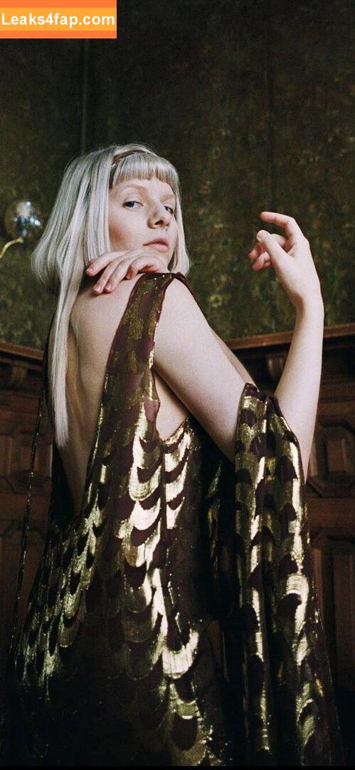 Aurora Aksnes / auroramusic / singer слитое фото фото #0437