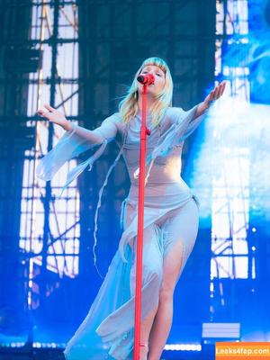 Aurora Aksnes photo #0429