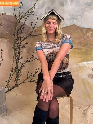 Aurora Aksnes photo #0442