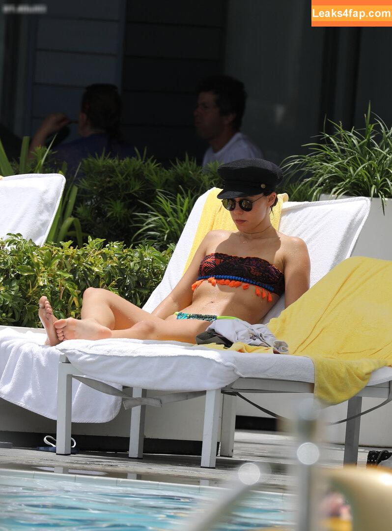 Aurora Ramazzotti / Michelle Hunziker's daughter / therealauroragram leaked photo photo #0096