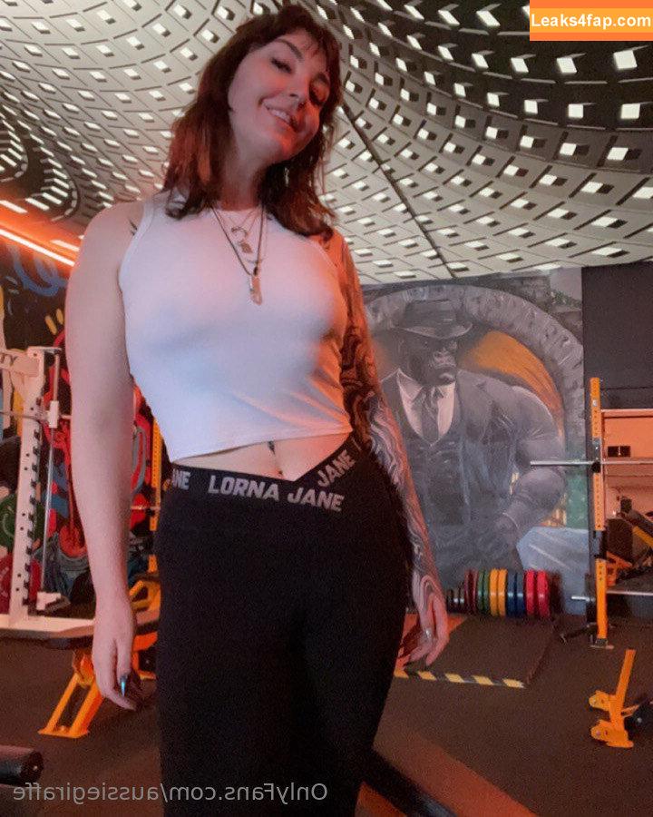 aussarah1 /  leaked photo photo #0010