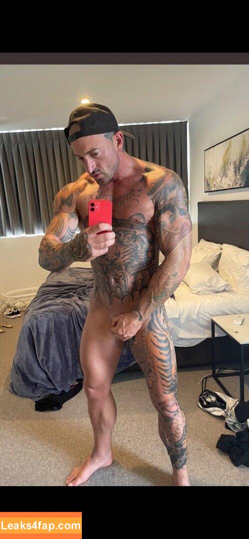 aussiemenexhibit /  leaked photo photo #0015