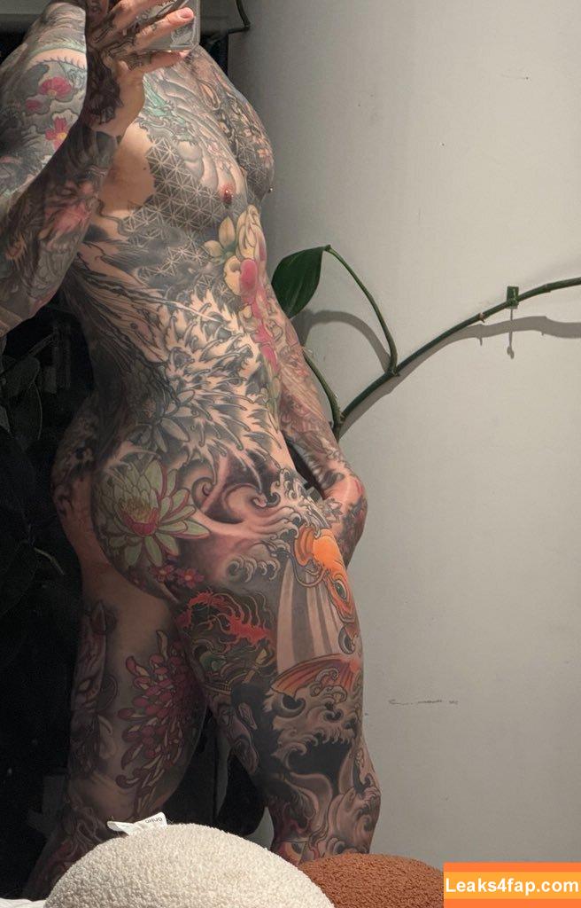 aussiemenexhibit /  leaked photo photo #0017