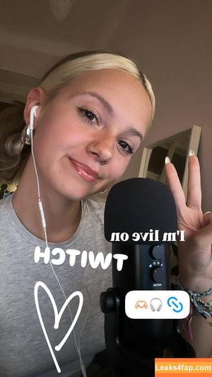 Austrian ASMR photo #0026