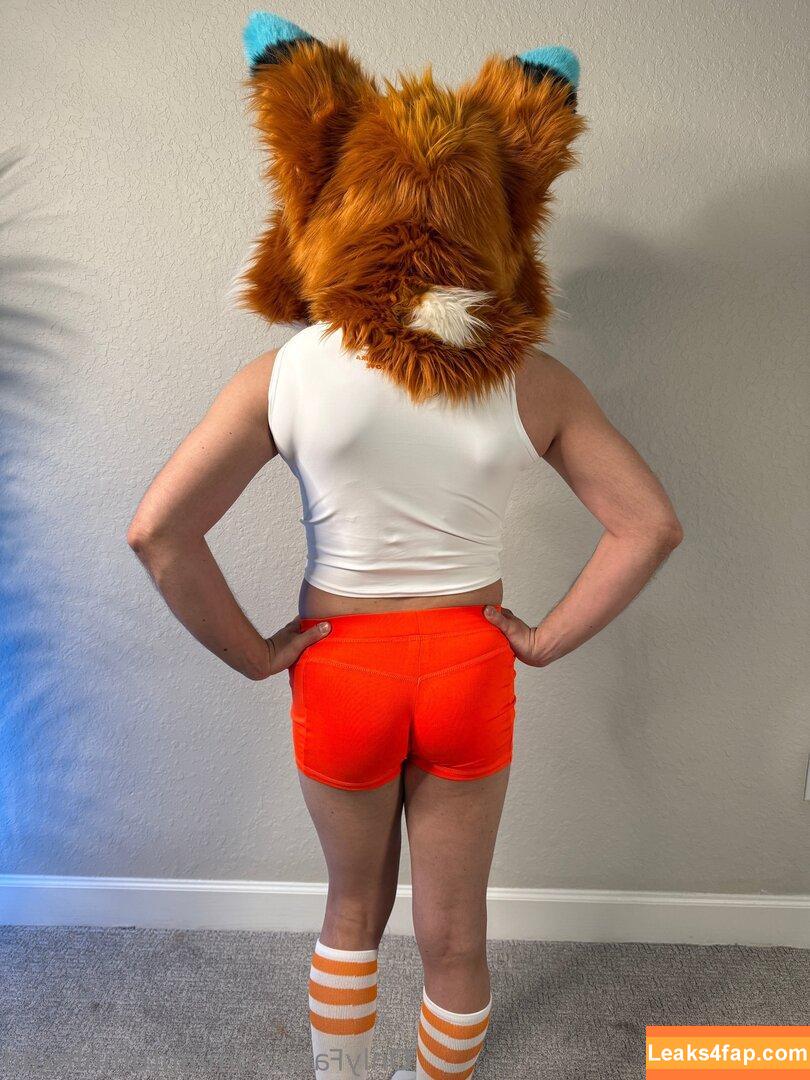 autumnfoxad /  leaked photo photo #0005