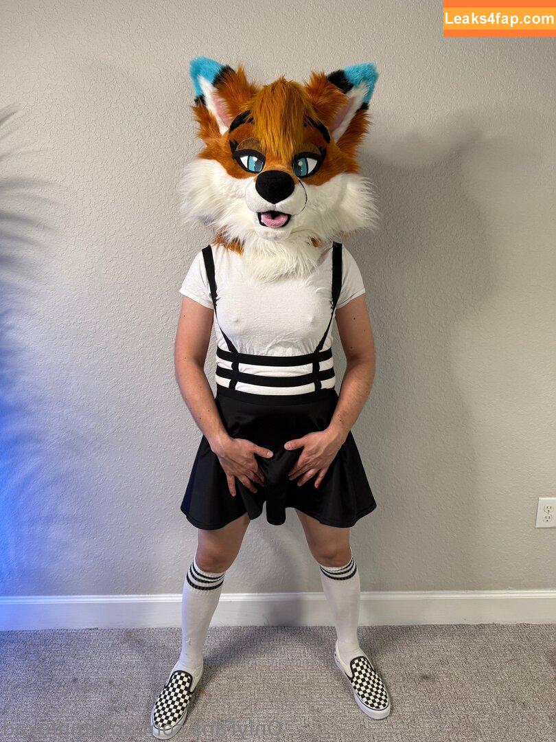 autumnfoxad /  leaked photo photo #0040