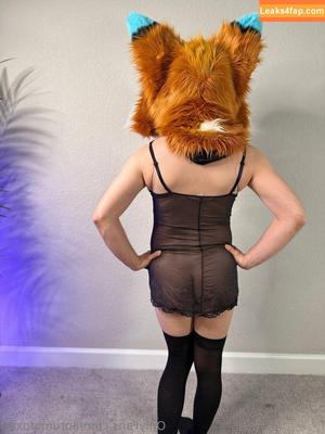 autumnfoxad photo #0029