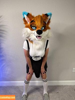 autumnfoxad photo #0037