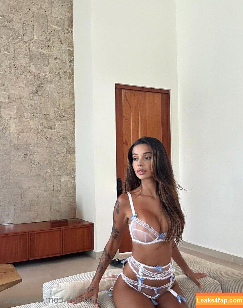 Ava Amira / 0nlysanz / https: / itsavaamira leaked photo photo #0027