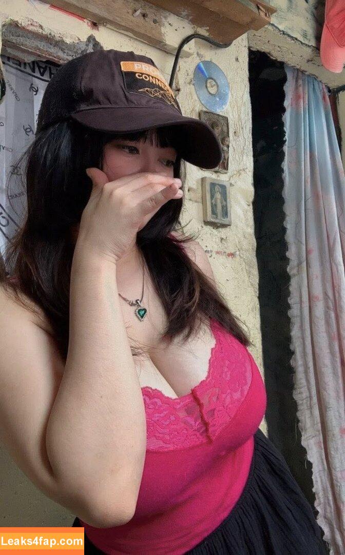 ava_celline /  leaked photo photo #0005