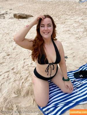 ava.hayes photo #0044