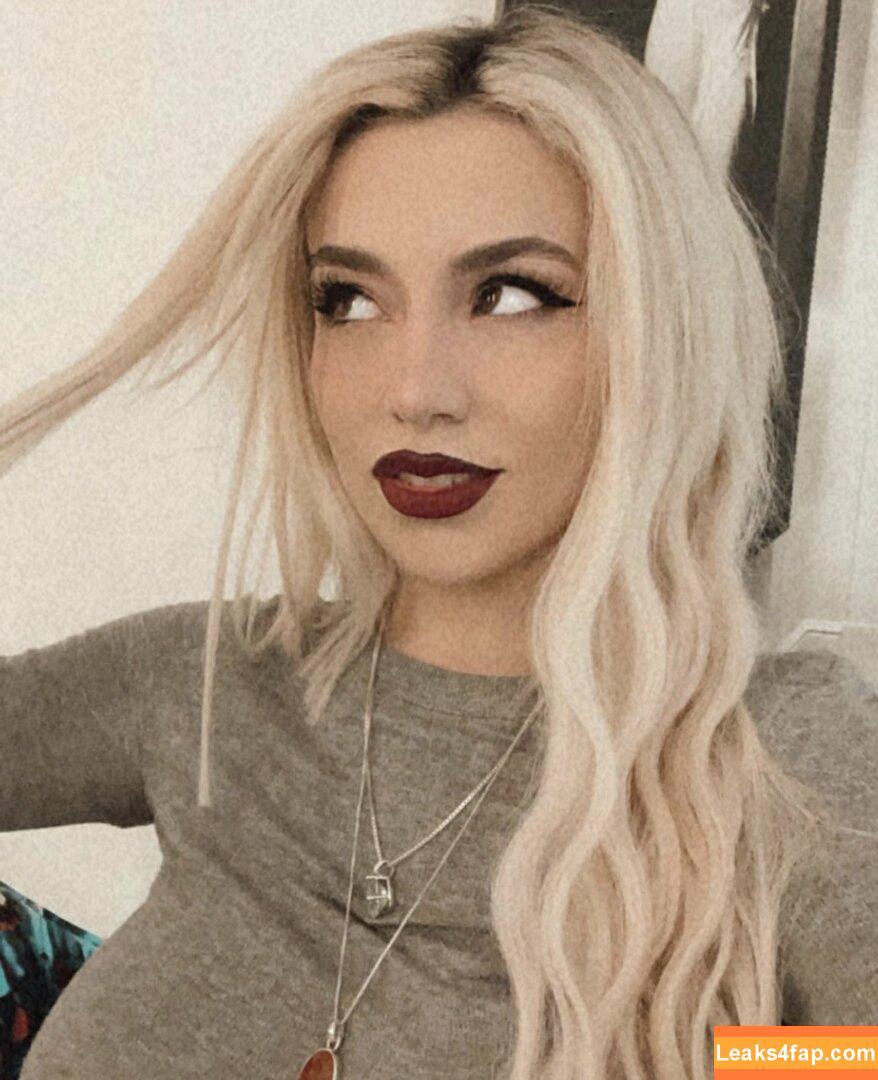 Ava Max / avamax / https: / plharleyquinn leaked photo photo #0087