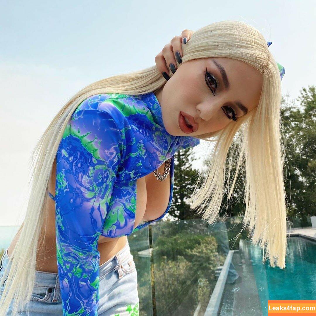 Ava Max / avamax / https: / plharleyquinn leaked photo photo #0094