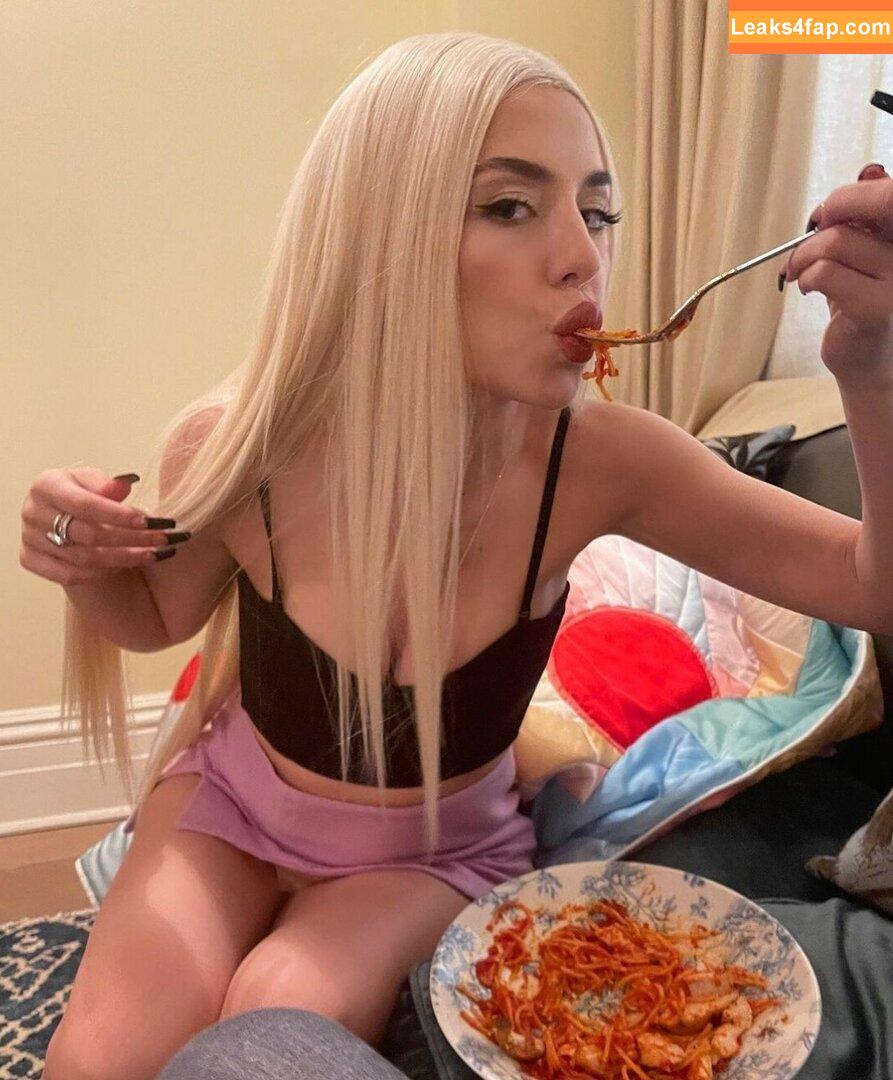 Ava Max / avamax / plharleyquinn leaked photo photo #0218
