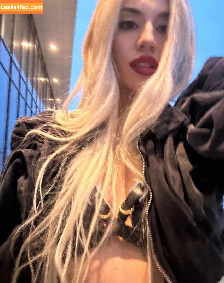 Ava Max / avamax / plharleyquinn слитое фото фото #0446