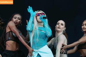 Ava Max photo #0438