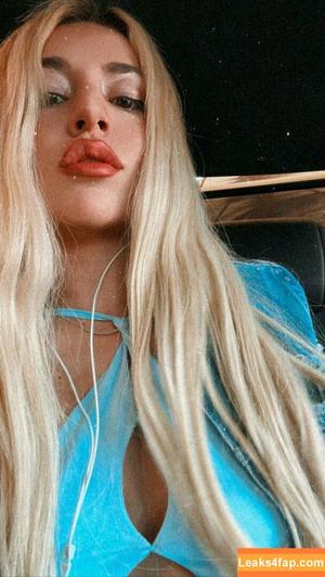 Ava Max photo #0481