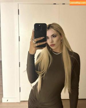 Ava Max photo #0506