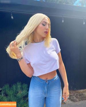 Ava Max photo #0848