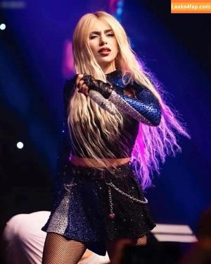 Ava Max photo #0852