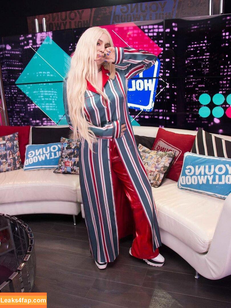 Ava Max / avamax / plharleyquinn leaked photo photo #1466
