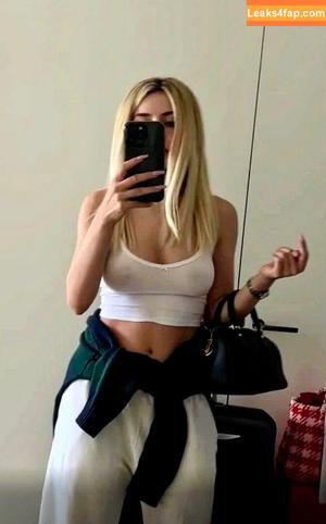 Ava Max photo #1120