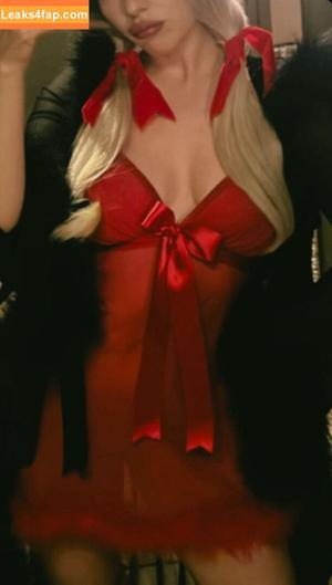 Ava Max photo #1161