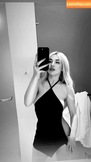 Ava Max photo #1208