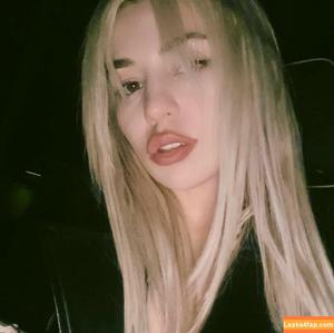 Ava Max photo #1353