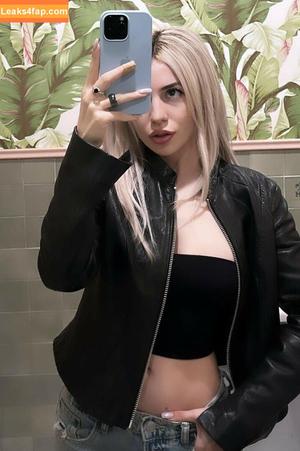 Ava Max photo #1354