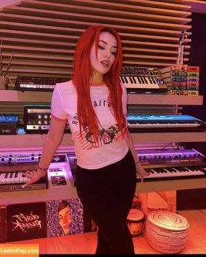 Ava Max photo #1386