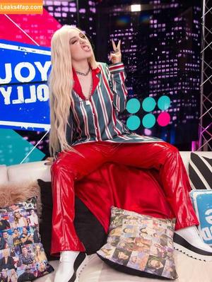 Ava Max photo #1468