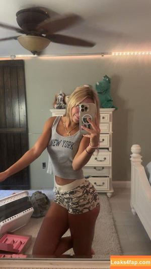 Ava Nucci photo #0073