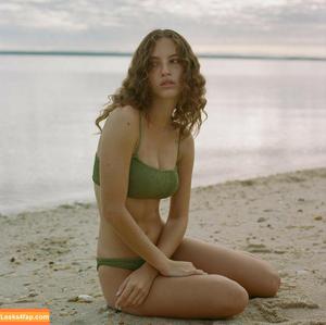 Ava Pearlman photo #0004