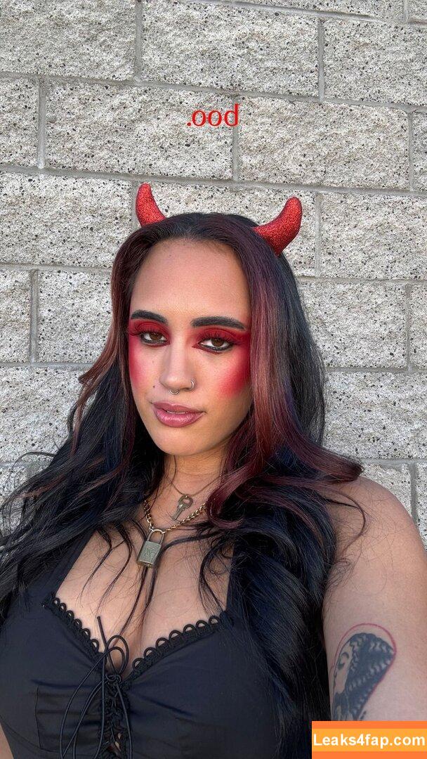 Ava Raine / DaughterDwayne 