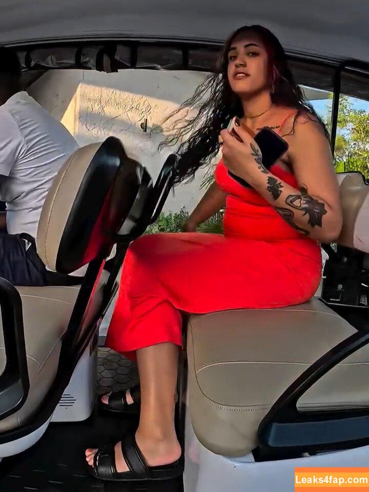 Ava Raine / DaughterDwayne 