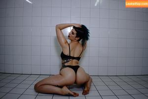 Ava Twitchling photo #0085