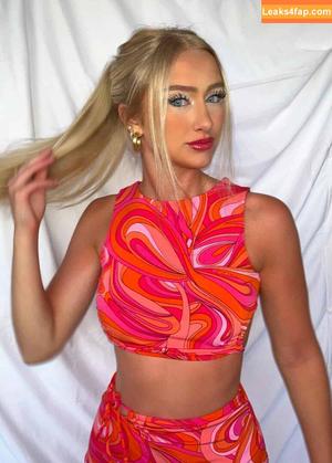 Ava Wilson photo #0011
